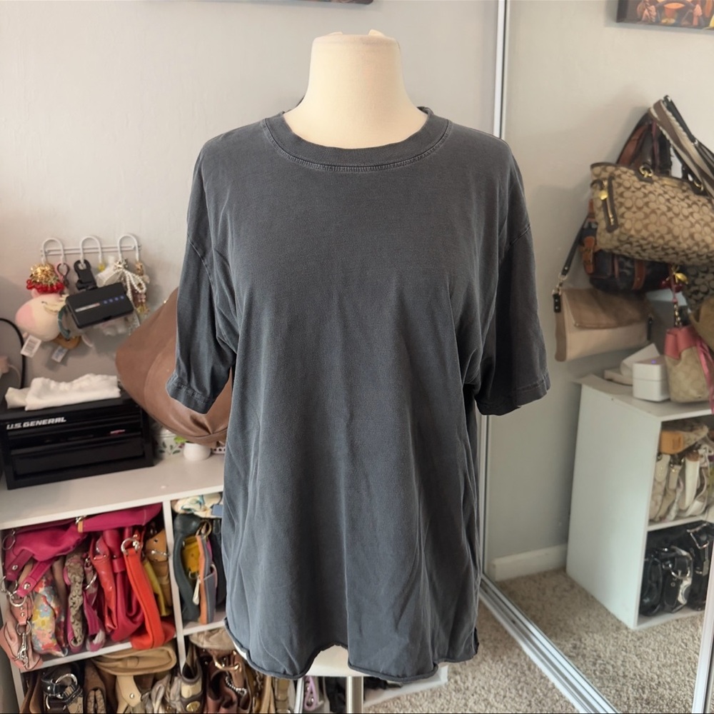 Richie Le Dark Grey Blank Tee